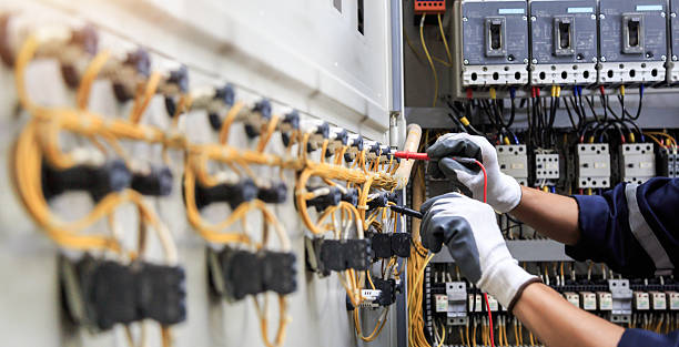 Professional Electrician technician working in North Branch, MN